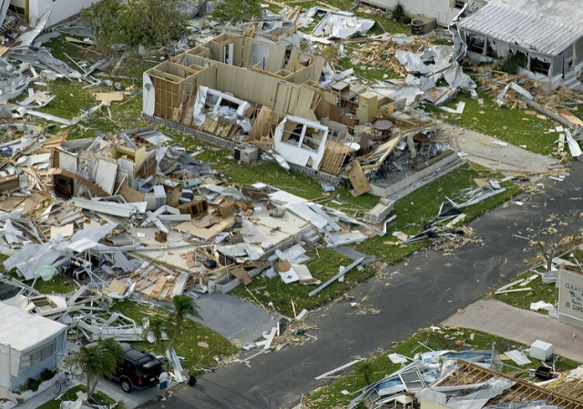 Storm Preppers - How to Store Food Safely - Updated